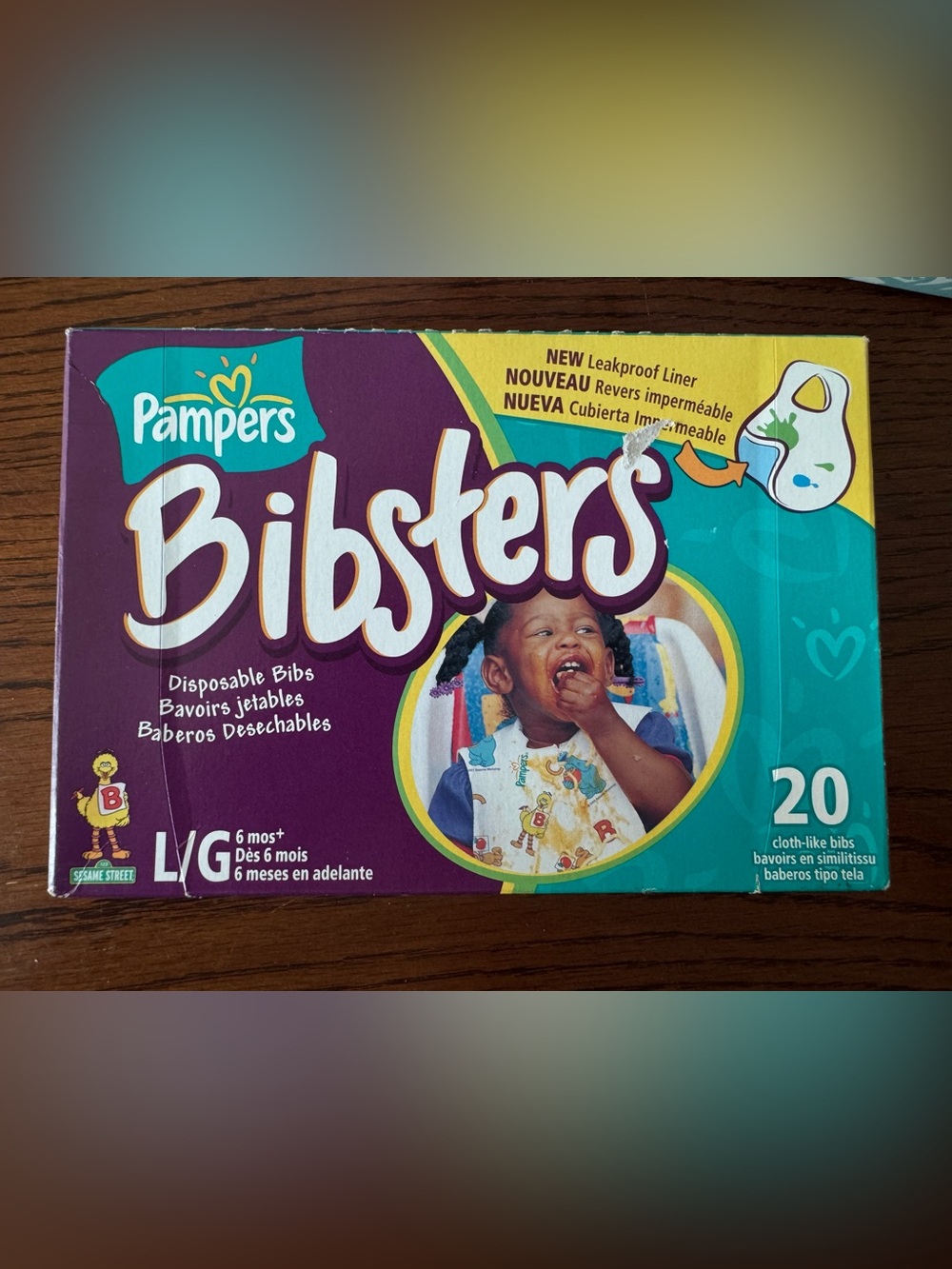 NEW Bibsters Large Disposable Bibs 6 Month+ Pampers 20 Count Sesame Street